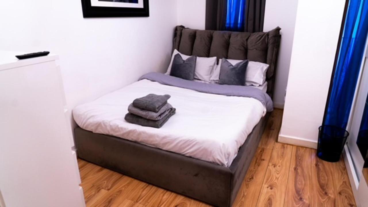 1 Bed - Sleeps 2 - 7 Min Walk To Hackney Station Daire Londra Dış mekan fotoğraf